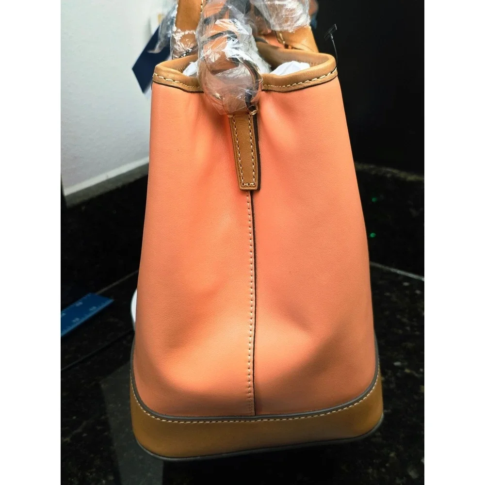 Dooney & Bourke Perry Satchel Large Apricot Wexford Leather Crossbody Bag New